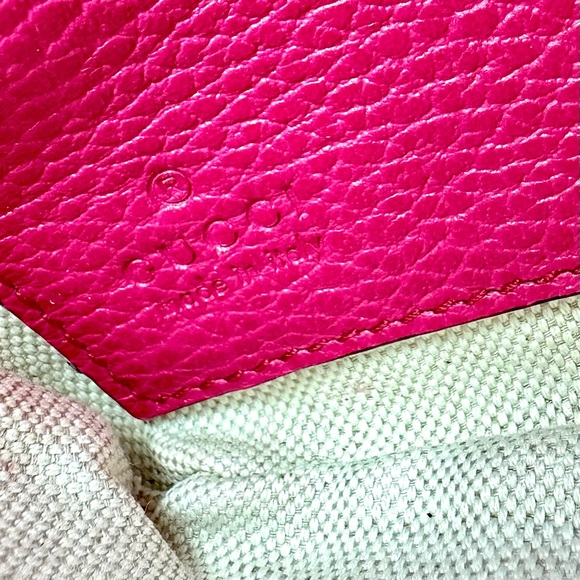 Gucci Swing magenta pink soft leather wristlet pouch wallet LIKE NEW - Picture 7 of 16
